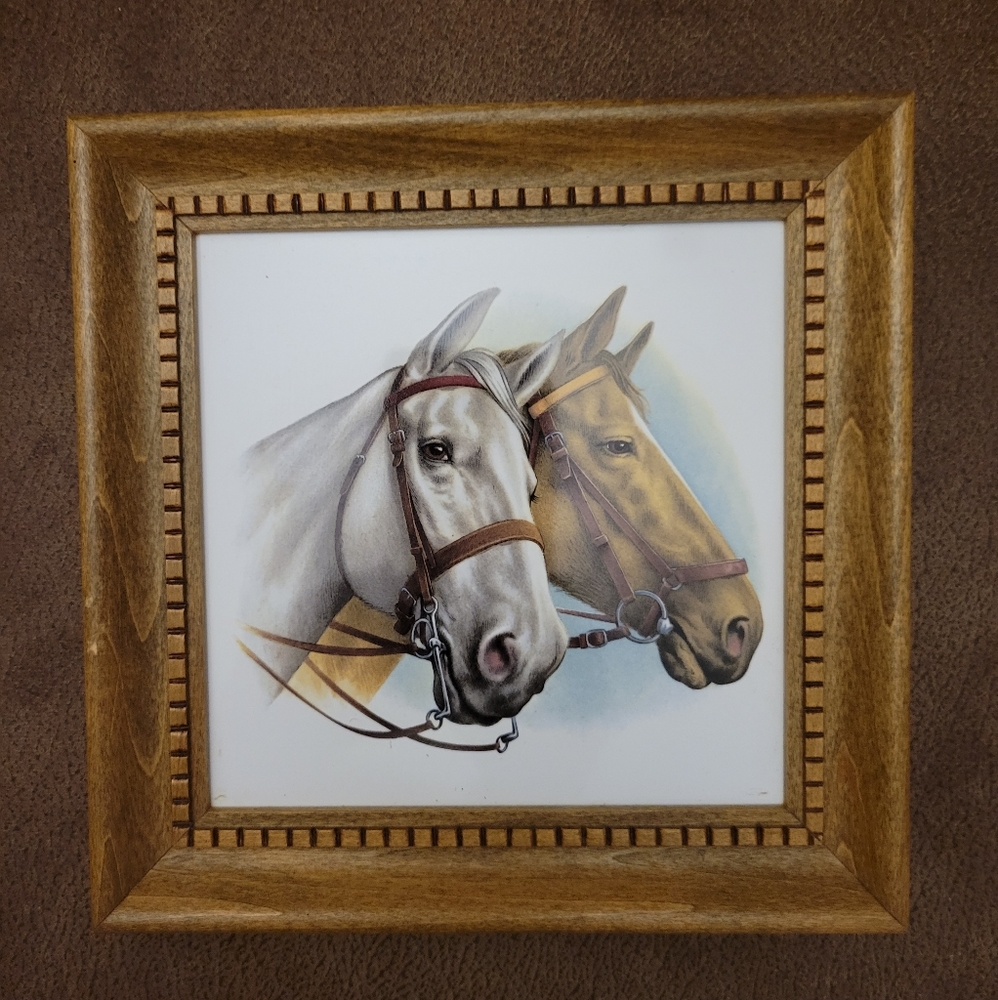 Tile on frame - Picture 5 of 6